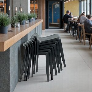 Taburet, stabelbar