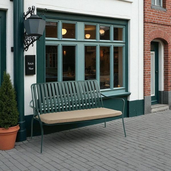 Cushion for lounge sofa metal